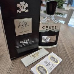 Creed Aventus Men’s Eau de Parfum Spray 3.3 fl oz / 100 mL Regular Size