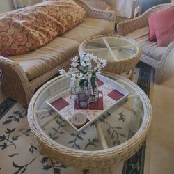 Wicker Gallery Indoor Furniture Set