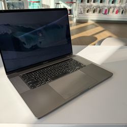 Late. 2019. Macbook Pro 16”2.4 Core I9./ 16Gb/1Tb Ssd 