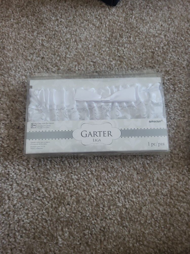 Wedding Garter And Pearl Hair Pins Pack Of 40