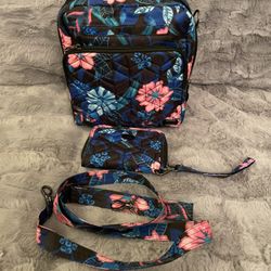 Lug Cross Body And Wallet 