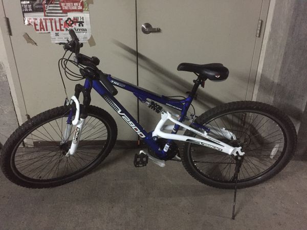 29 genesis v2900 men's bike