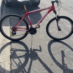 Specialized Hardrock Bicycle 