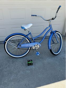 24” Girls Cruiser Bike