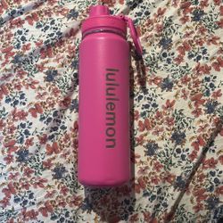 Lululemon Water Bottle