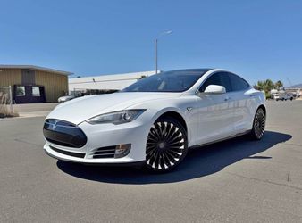 2013 Tesla Model S 60 Sedan 4D