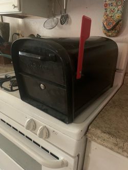 Nice big Mail box