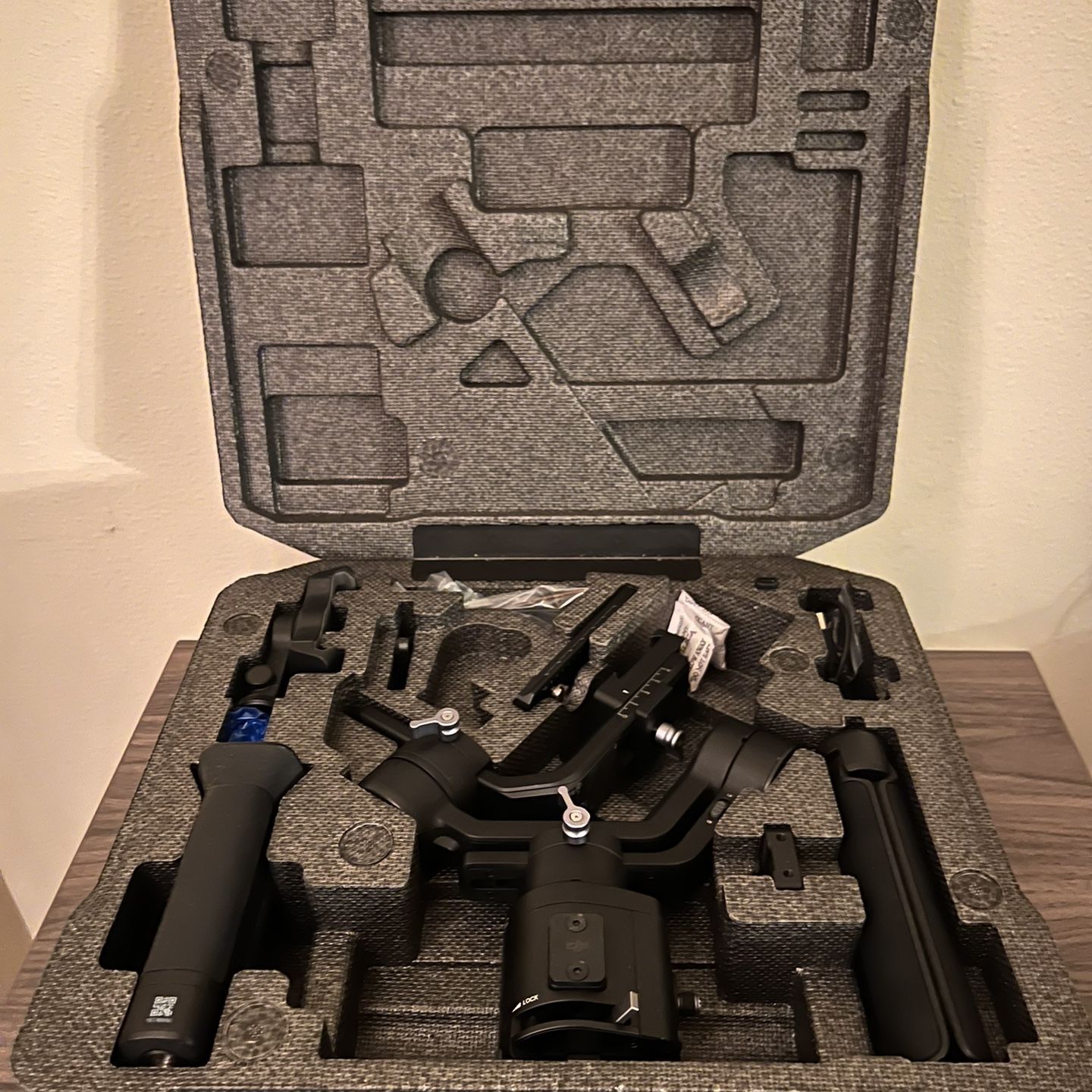 DJI Ronin SC Camera Stabilizer 