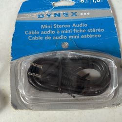 6-foot (1.8 m) Dynex mini stereo audio cable.