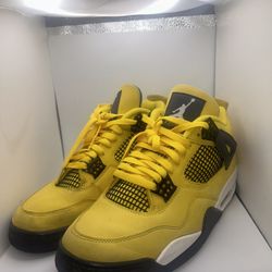 Lighting Jordan 4s