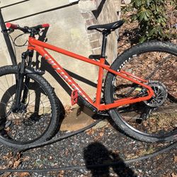 Specialized Rock Hopper 29 Inch 