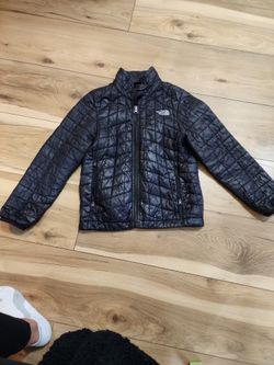 North Face BOYS Jacket