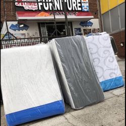 Queen Size Mattress And Boxspring Sale We Deliver !