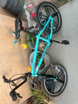 Mongoose freestyle 20” bike