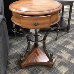 End table