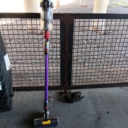 Dyson Cordless Vacuum