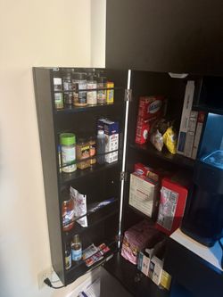 Kitchen Cabinet Pantry