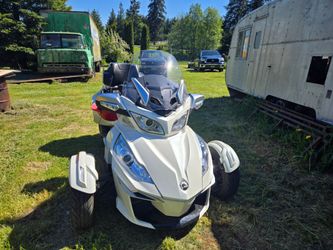 2016 can am spyder 1300
