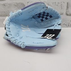 Marucci 8.5" Girls' Tee Ball Glove - New