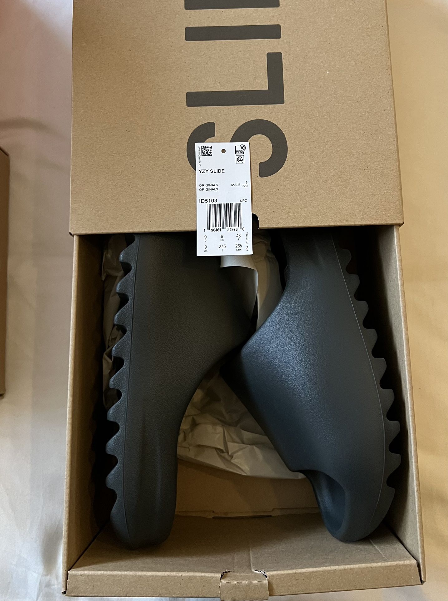 Adidas Yeezy Slide Onyx Black Men’s Size 9 