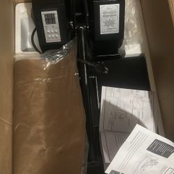 Brand New Tee Shirt Press.  Open Box Never Used 