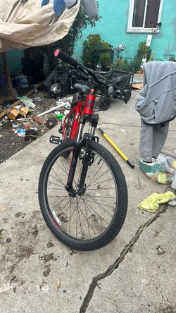 Giant ATX Bike Size M