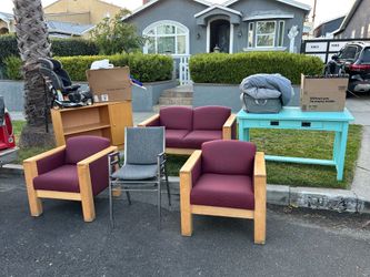 Free stuff quality furniture clothing and more