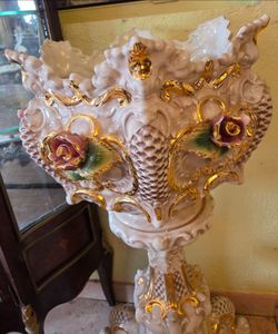 vintage Italian Capodimonte-style porcelain pedestal and urn set.