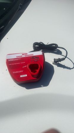 Milwaukee M12 charger