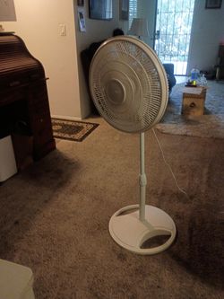 Lasko Standing Fan