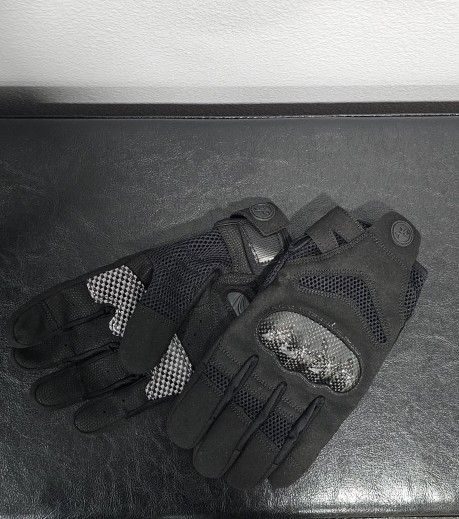 New Motorcycle Bike Gloves Black Medium size Man / Woman
