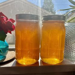 Raw Unfiltered spring honey 