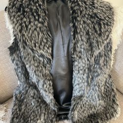 Faux Fur Vest - XS