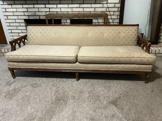 Free sofa bench
