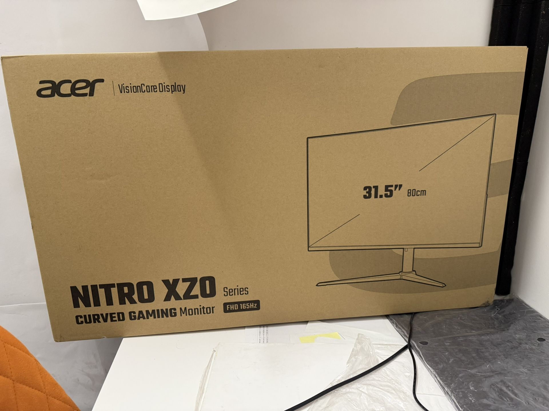 Curved Gaming Monitor 31.5”
