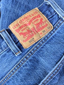 Levi Jeans MENS  38 By 32