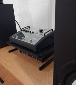 Fractal FM3 .... interface  .... guitar processor......
