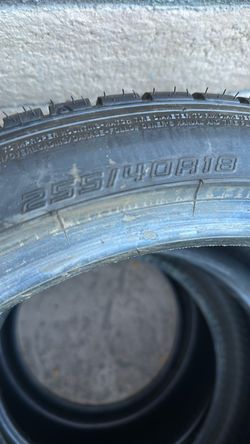 Sumitomo tires HTR. A/S P03 255-40-18 99w