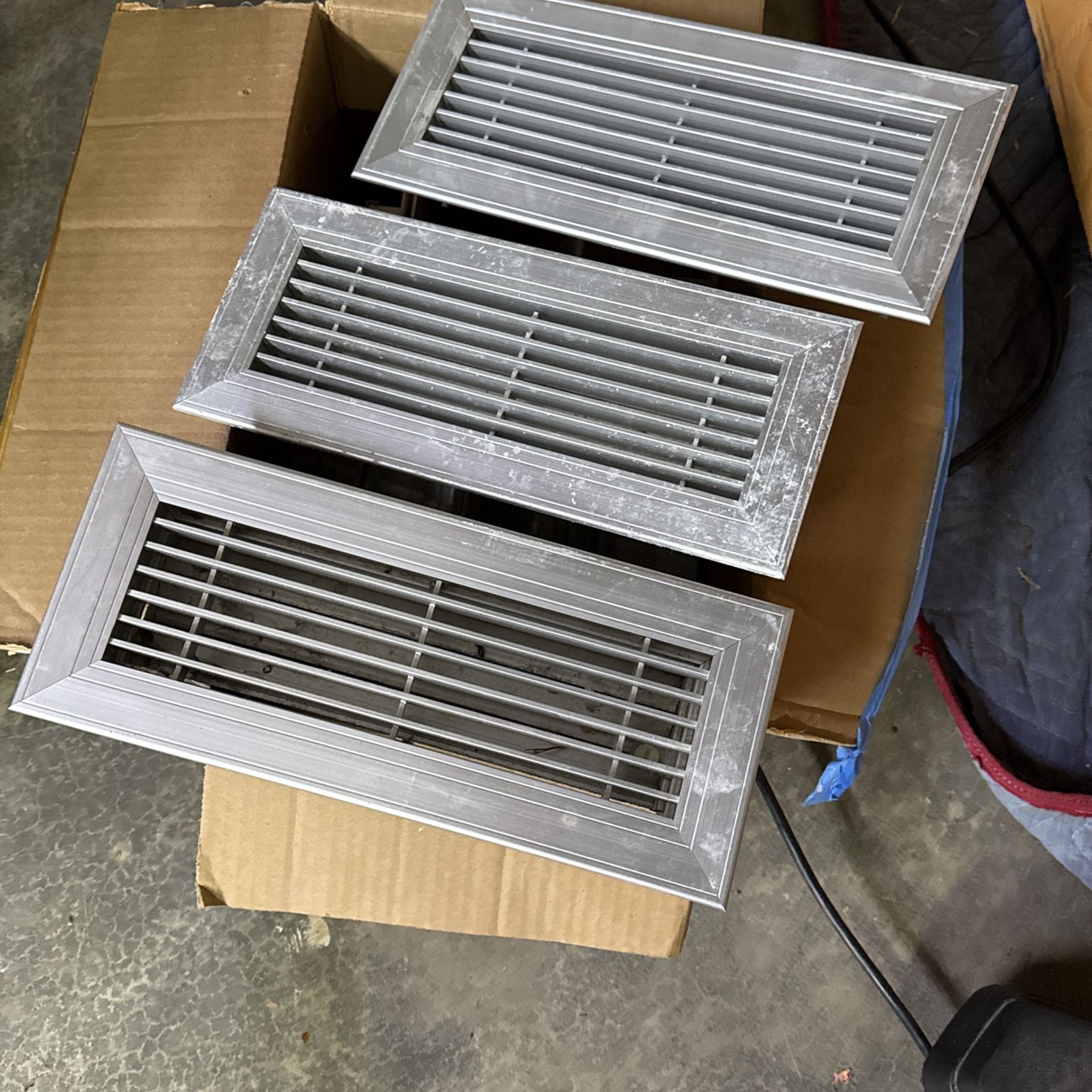 Commercial 4x12 Vent Covers