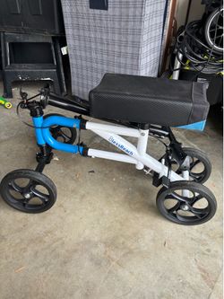 Blessreach Runesay Blue Economy Knee Scooter Steerable Knee Walker