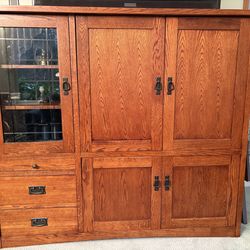 Tv entertainment center oak