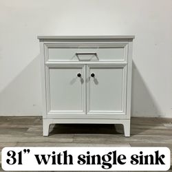 31‘’Solid Wood Bathroom Vanity Cabinet with Stone Countertop(Open Box)