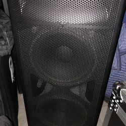 For Sale 2 Dj Peavey Sp4 Tower Speakers 