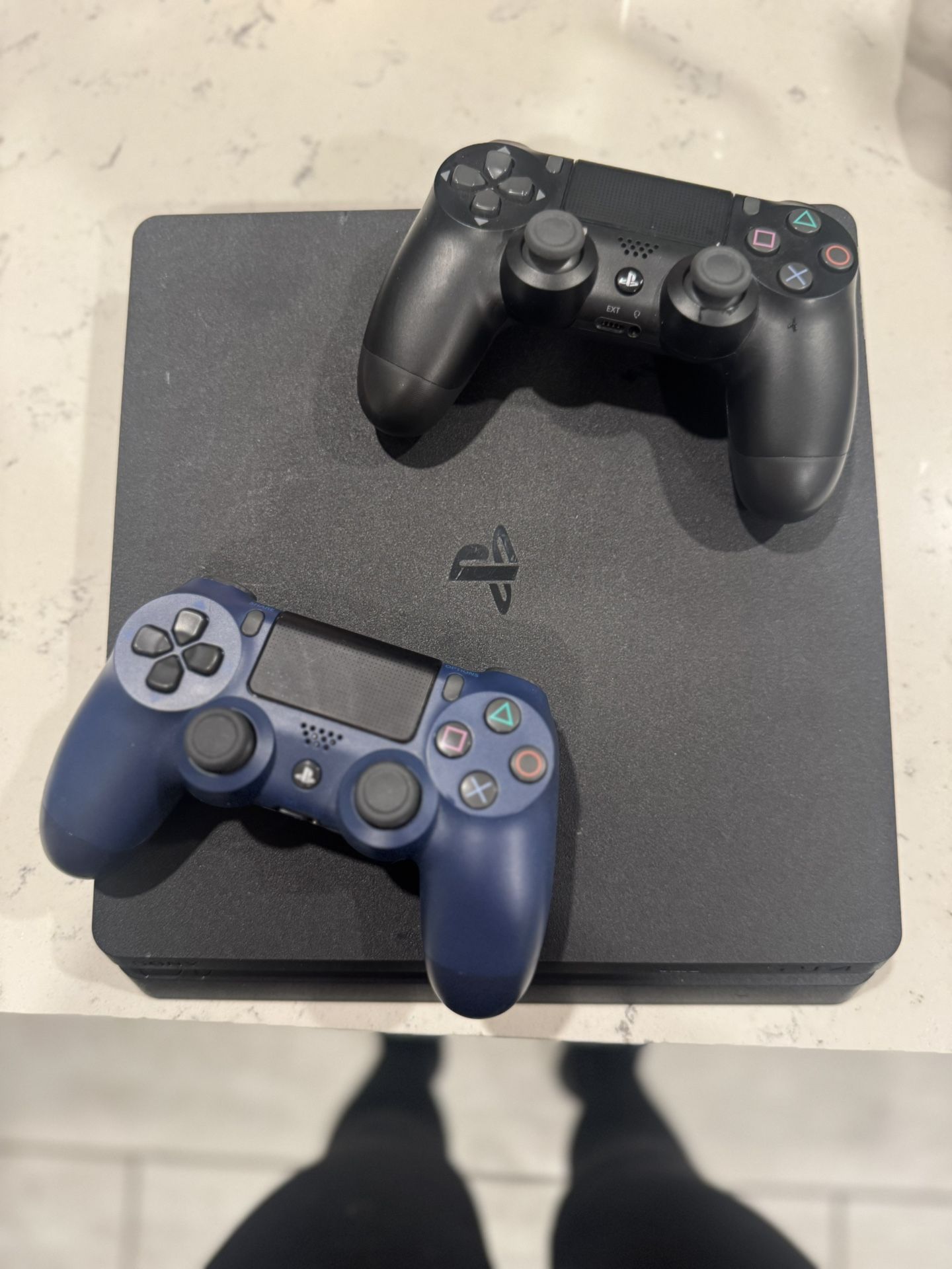 PS4 System