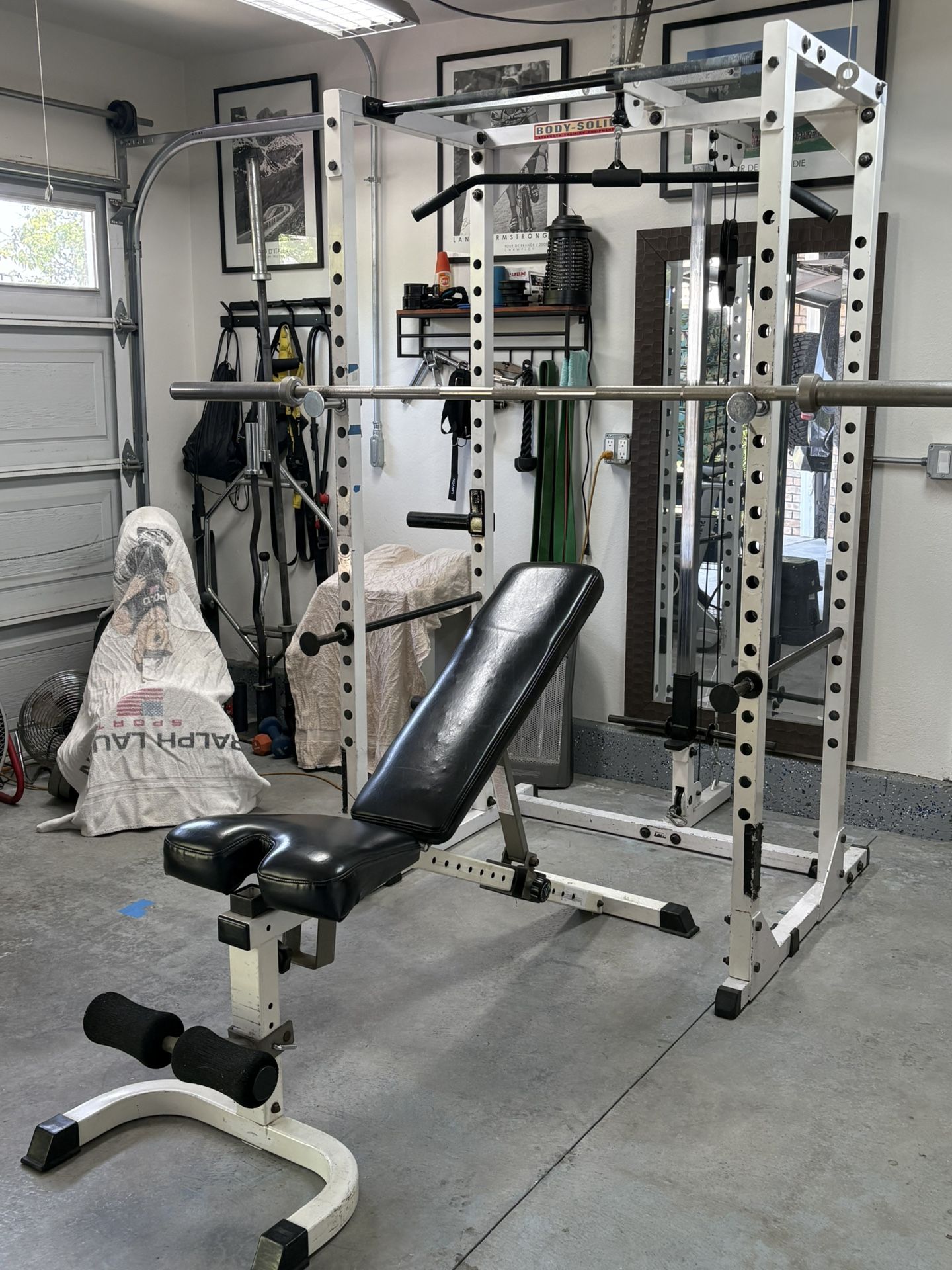 Weight Lifting Rack W/ Pulley