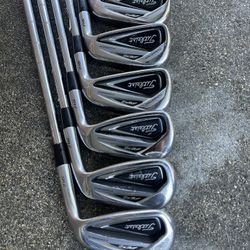 Titleist 716 ap2 iron set