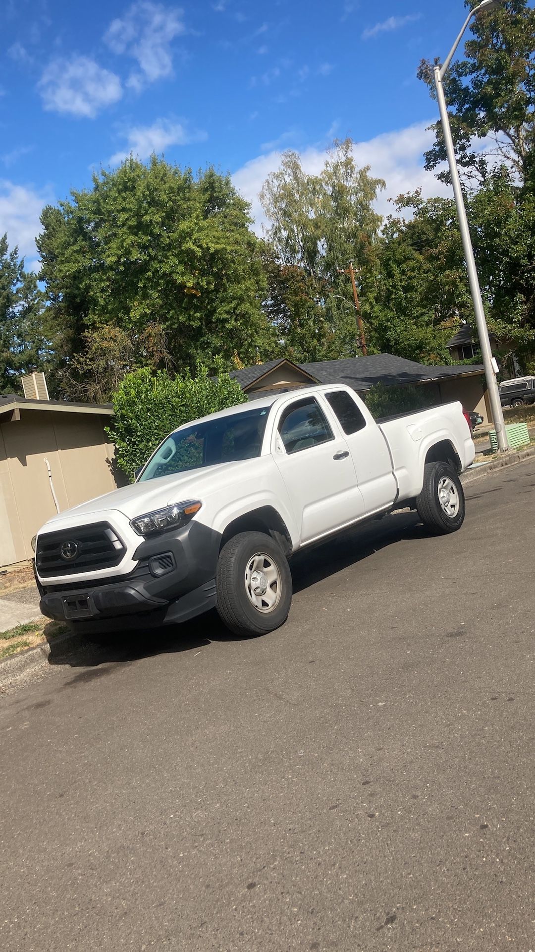 Tacoma  3 Tires 🛞  $ 50