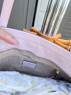 Purses and wallets