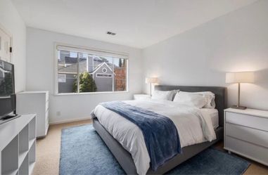 Four Seasons Beautyrest King Size Mattress