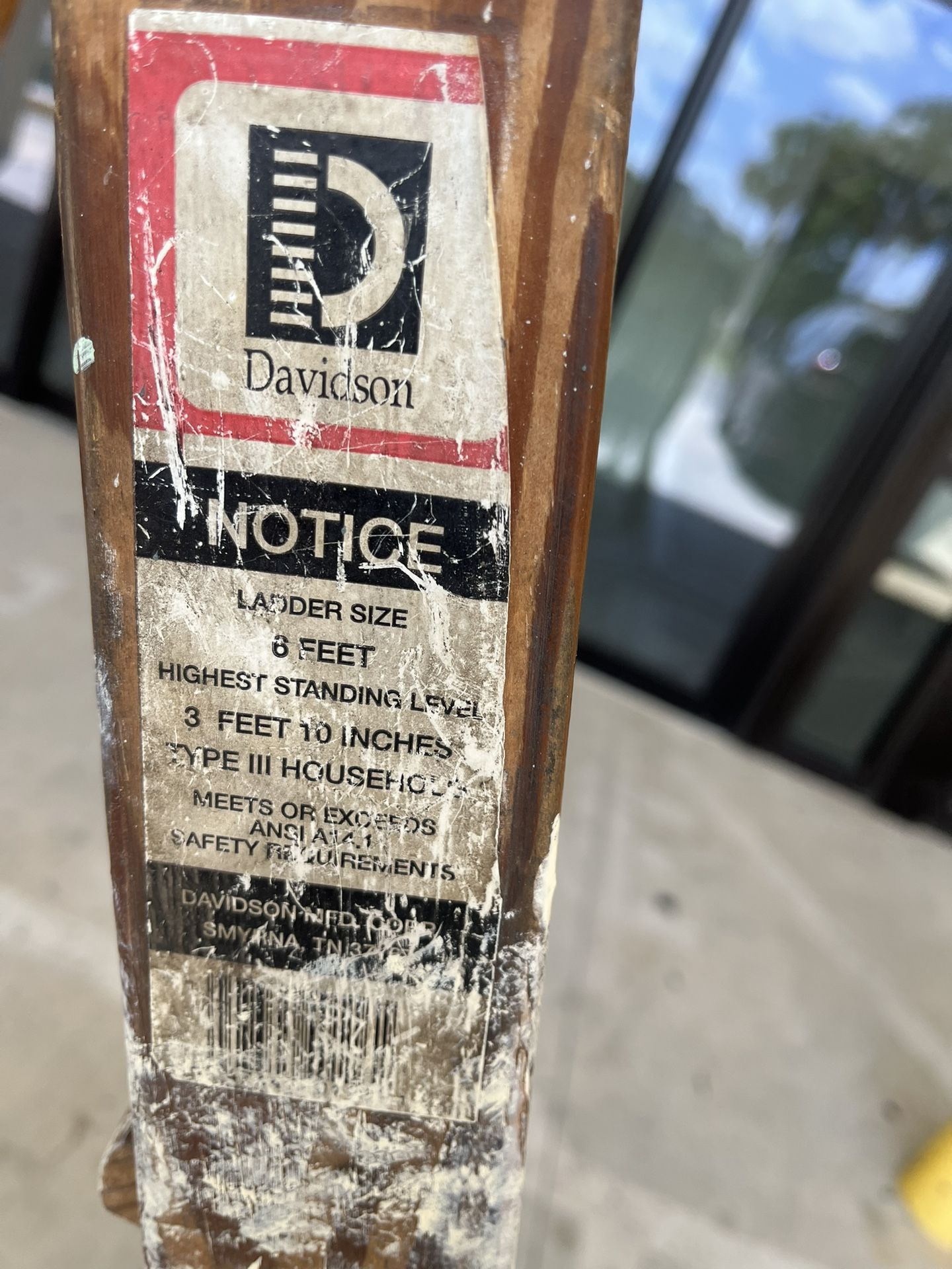 6 Ft Wooden Ladder